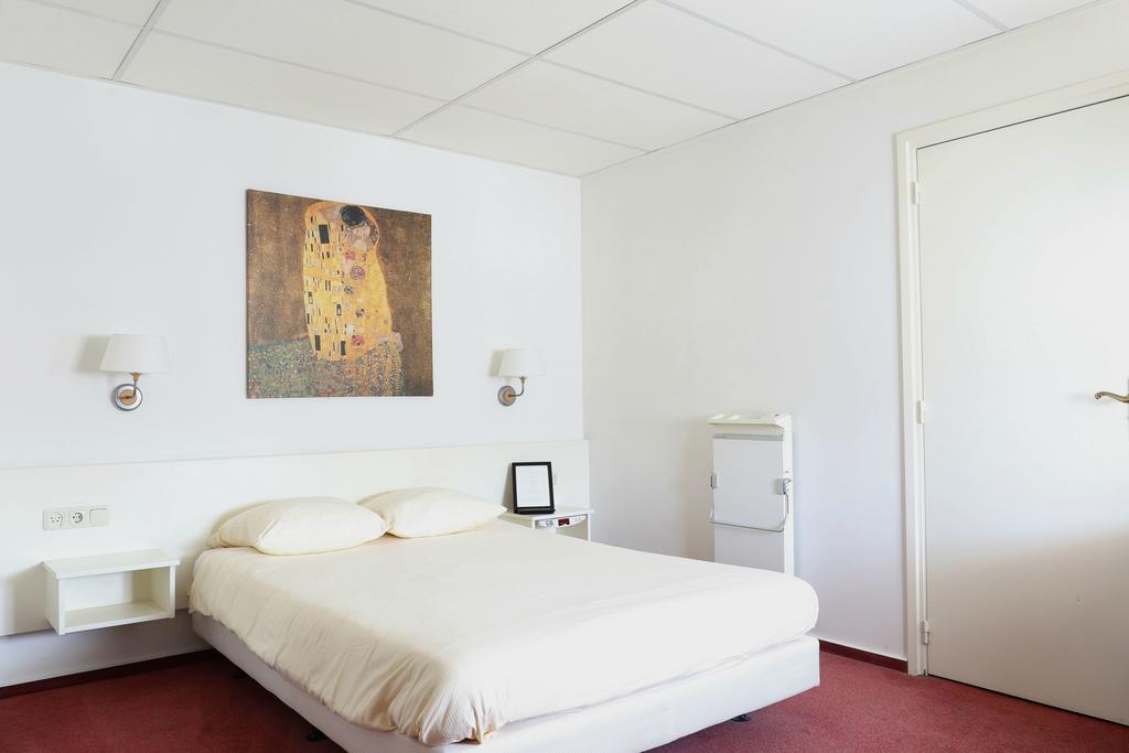 Js Hotel Epen Extérieur photo